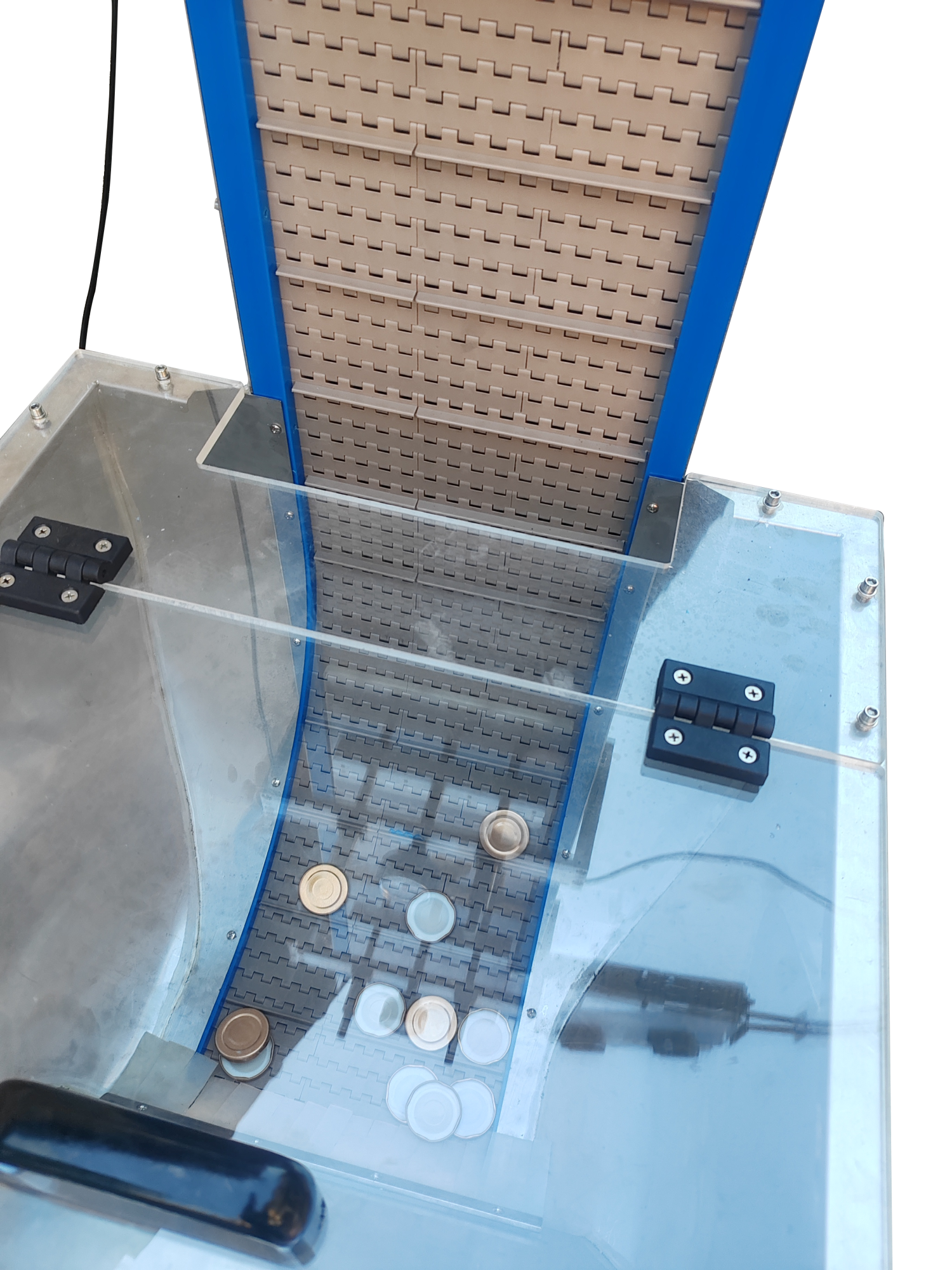 Upgrade the servo cap screwing line for the lower cap