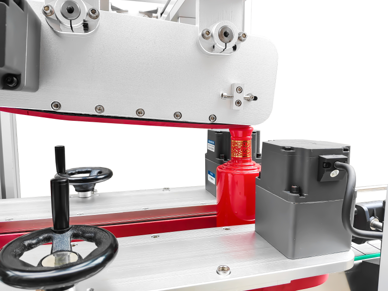 Baijiu filling and capping line