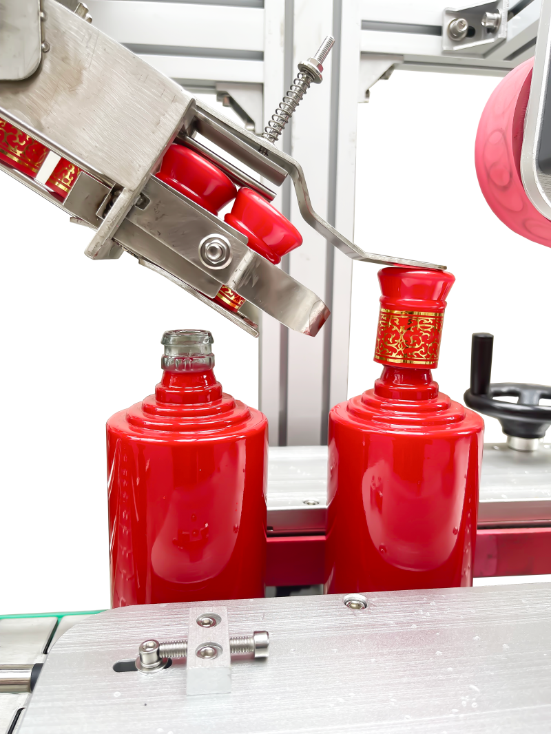 Baijiu filling and capping line