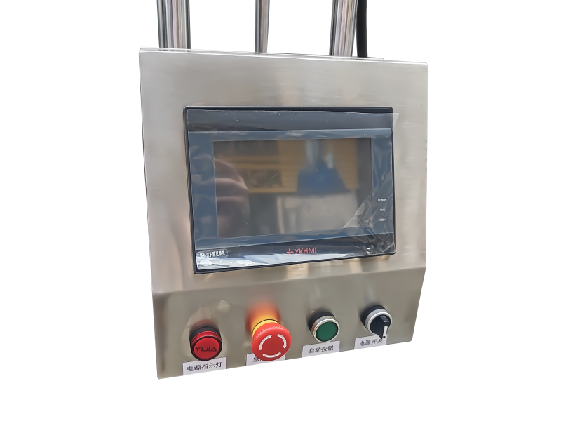 Threaded aluminum cap locking machine