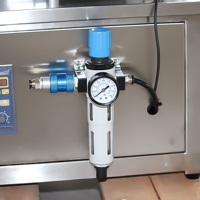 ALB-320 (Desktop Fixed Point Round Bottle Labeling Machine)